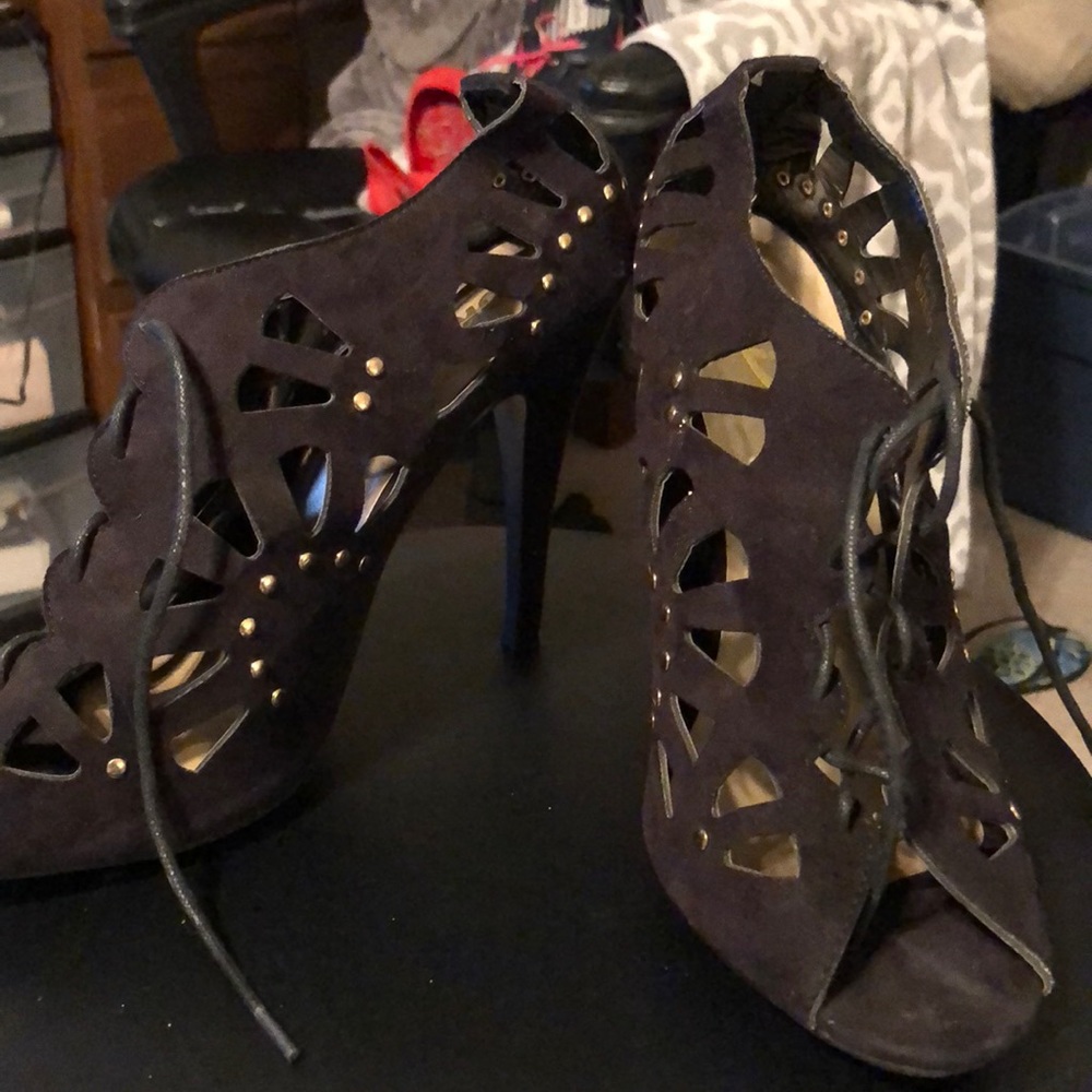 Black and gold heels